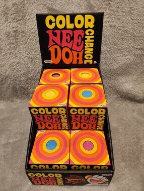 NEW VIRAL NeeDoh Color Change Nee Doh Squishy Stress Ball LOT OF 10 WITH DISPLAY